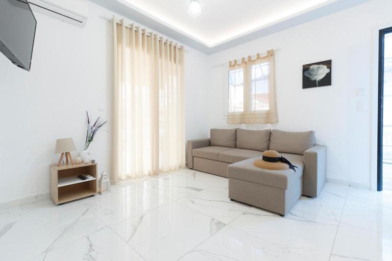 شقة Nikogroup Plaza بوليخرونو المظهر الخارجي الصورة